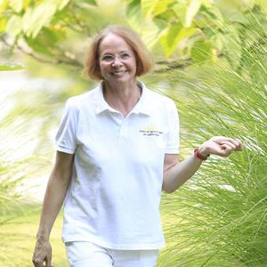 Dr. med. Ingrid B. Riedel